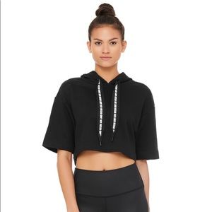 ALO YOGA AIR LAND OCEAN SHORT SLEEVE CROP HOODIE
